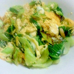 青梗菜と卵のニンニク炒め